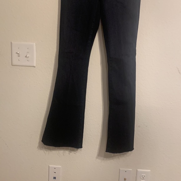 NWT MOTHER WEEKENDER FRAY JEANS - Picture 7 of 16